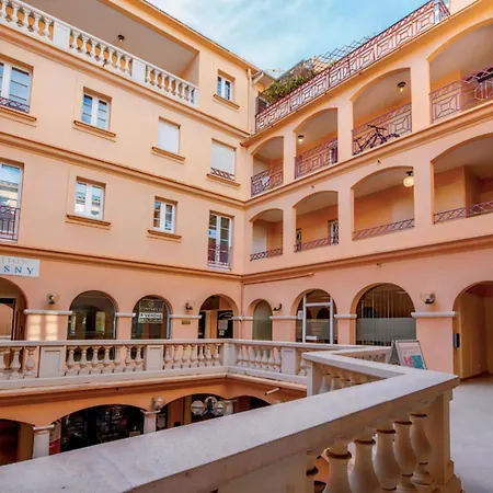 Apartamento 34m In The Heart Of Saint-Tropez