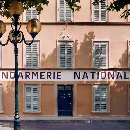 アパート 34m In The Heart Of サントロペ